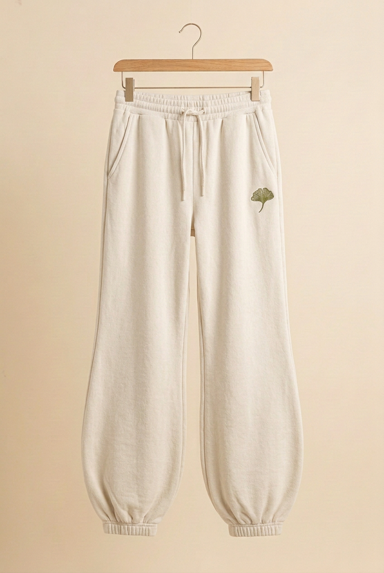 Joggers donna, davanti più bombato
